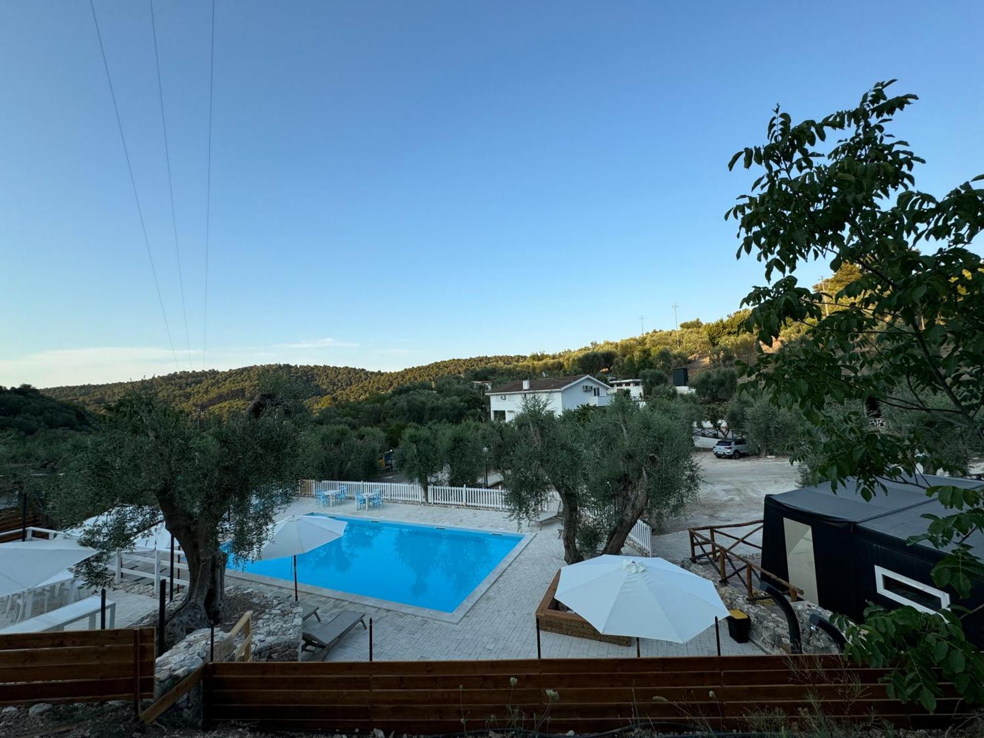 Village Valle D'Oro Aparthotel サン・メナイオ エクステリア 写真